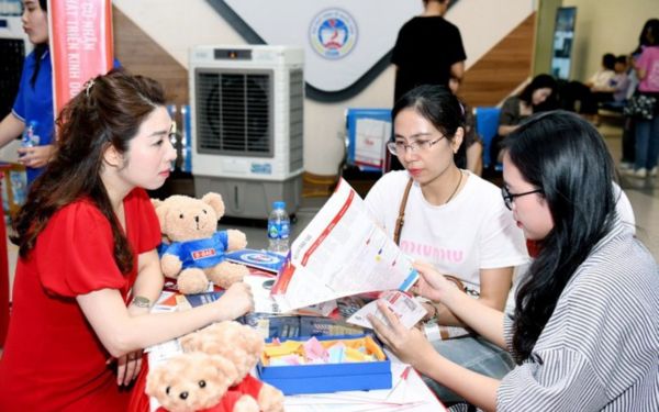 neu giảm chỉ tiêu xét tuyển bằng điểm thi Tốt nghiệp