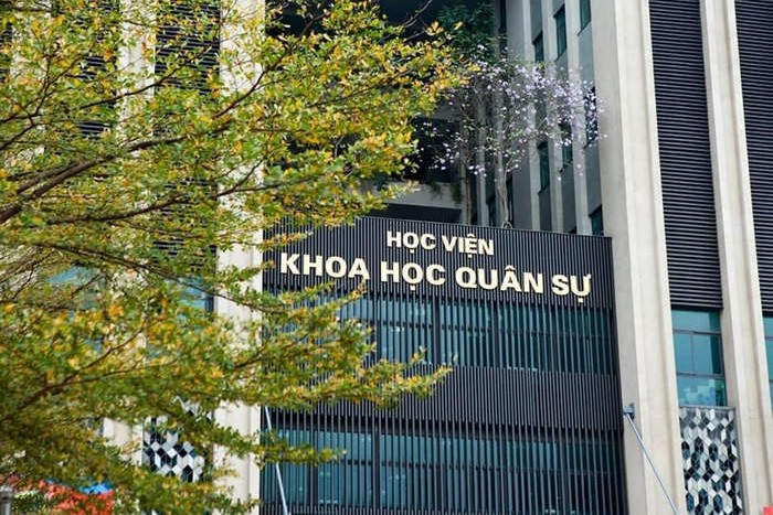 Top 10 trường đại học có điểm chuẩn cao nhất năm 2025