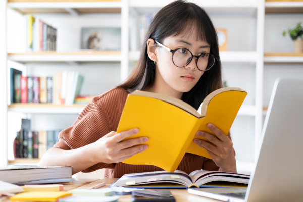 Làm thế nào để cải thiện kỹ năng viết văn nghị luận xã hội?