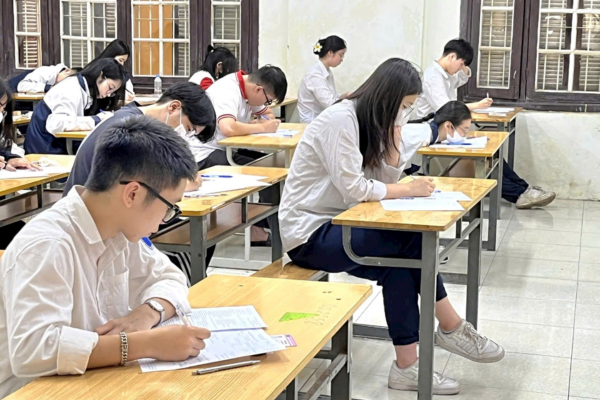 Xét tốt nghiệp THPT 2026: Điều kiện và cách tính điểm như thế nào?
